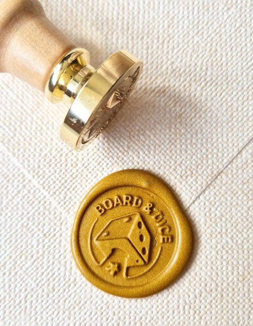 Stemple do laku z logo i inicjałami- personalizowane pieczęcie lakowe Natu Artwork