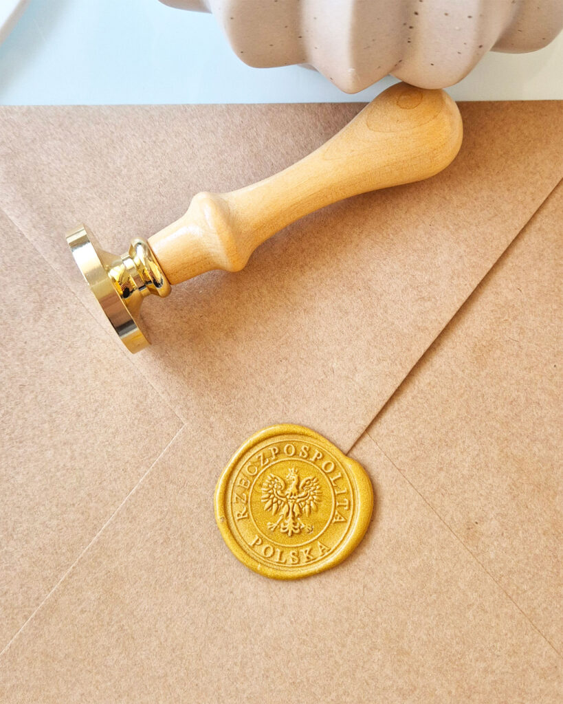 Stempel do laku z Orzełkiem Polskim – pieczęć Rzeczpospolitej Polskiej, elegancka dekoracja