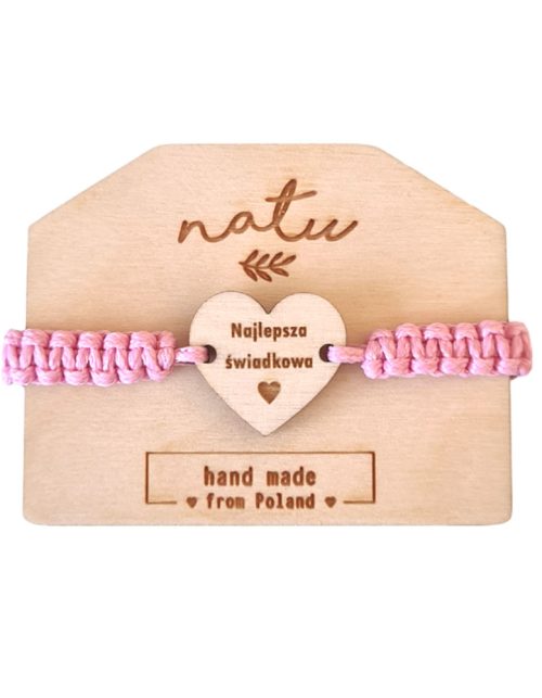 Bransoletka dla druhny z drewnianą zawieszką w kształcie serca i personalizowanym grawerem